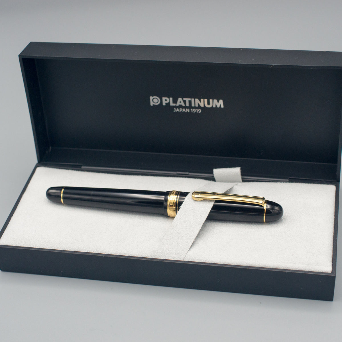 Platinum 3776 Century (Black Music Nib) – Fifteen Pens